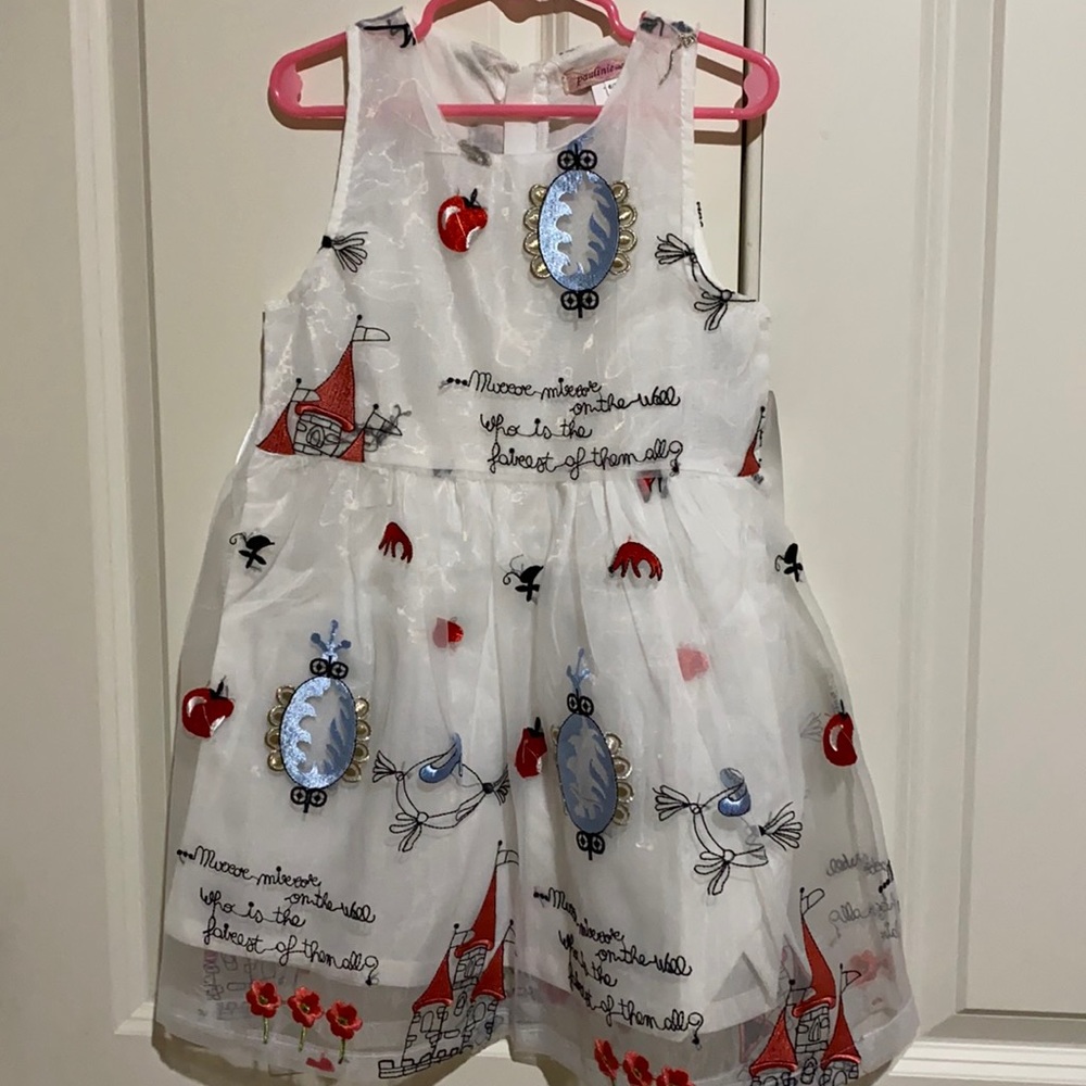 Paulinie sleeping beauty dress 6/6x